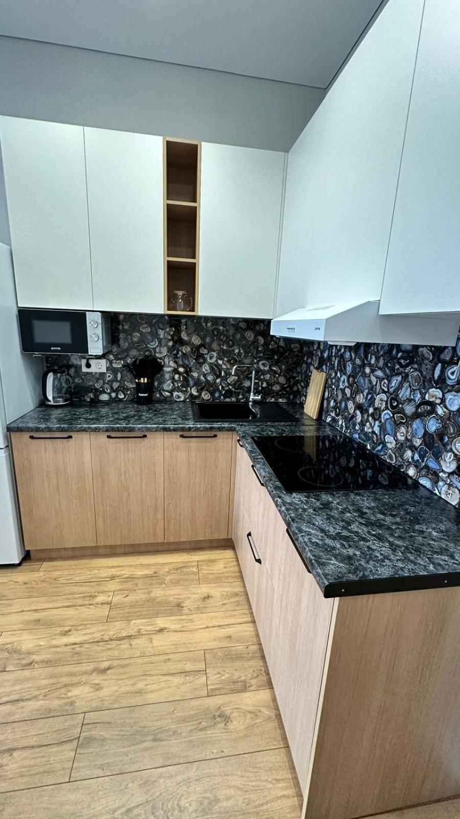 Новые Апартаменты Тандау Туран 34А Astana Exterior foto